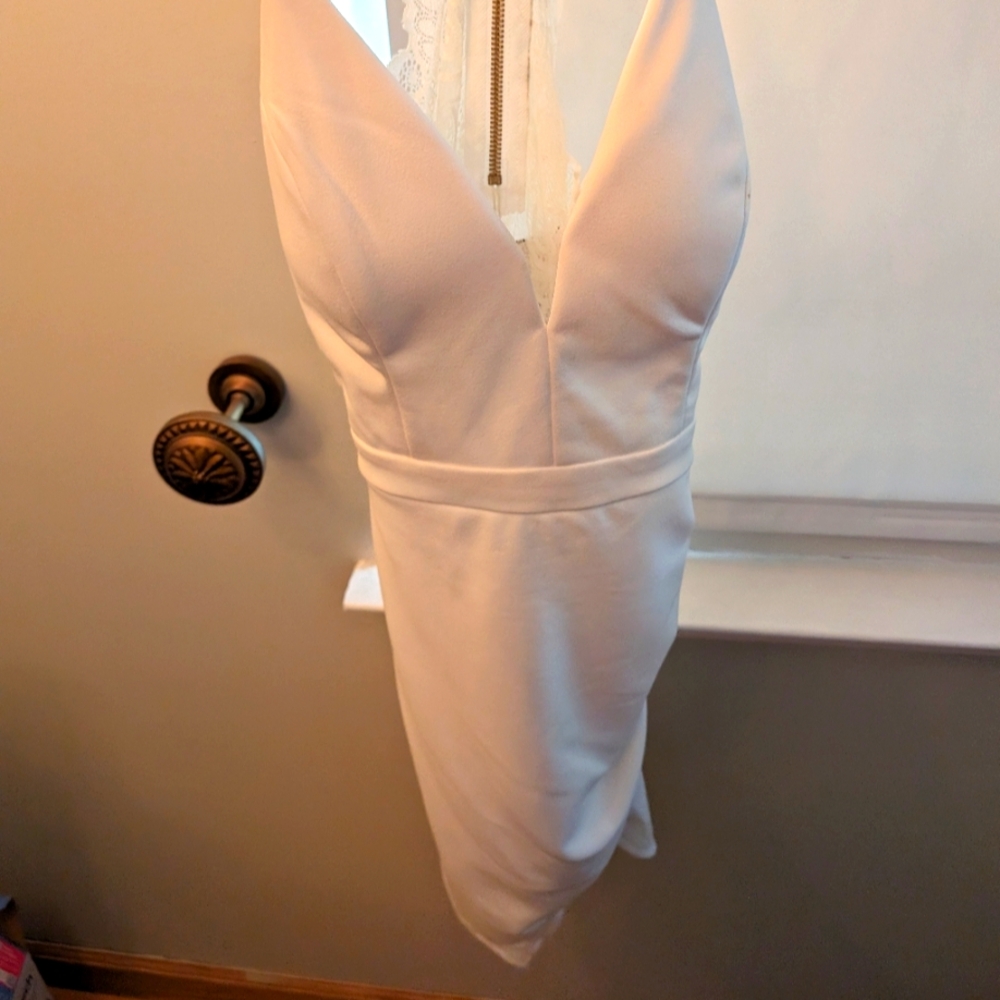 White going out dress size M brand new with tags